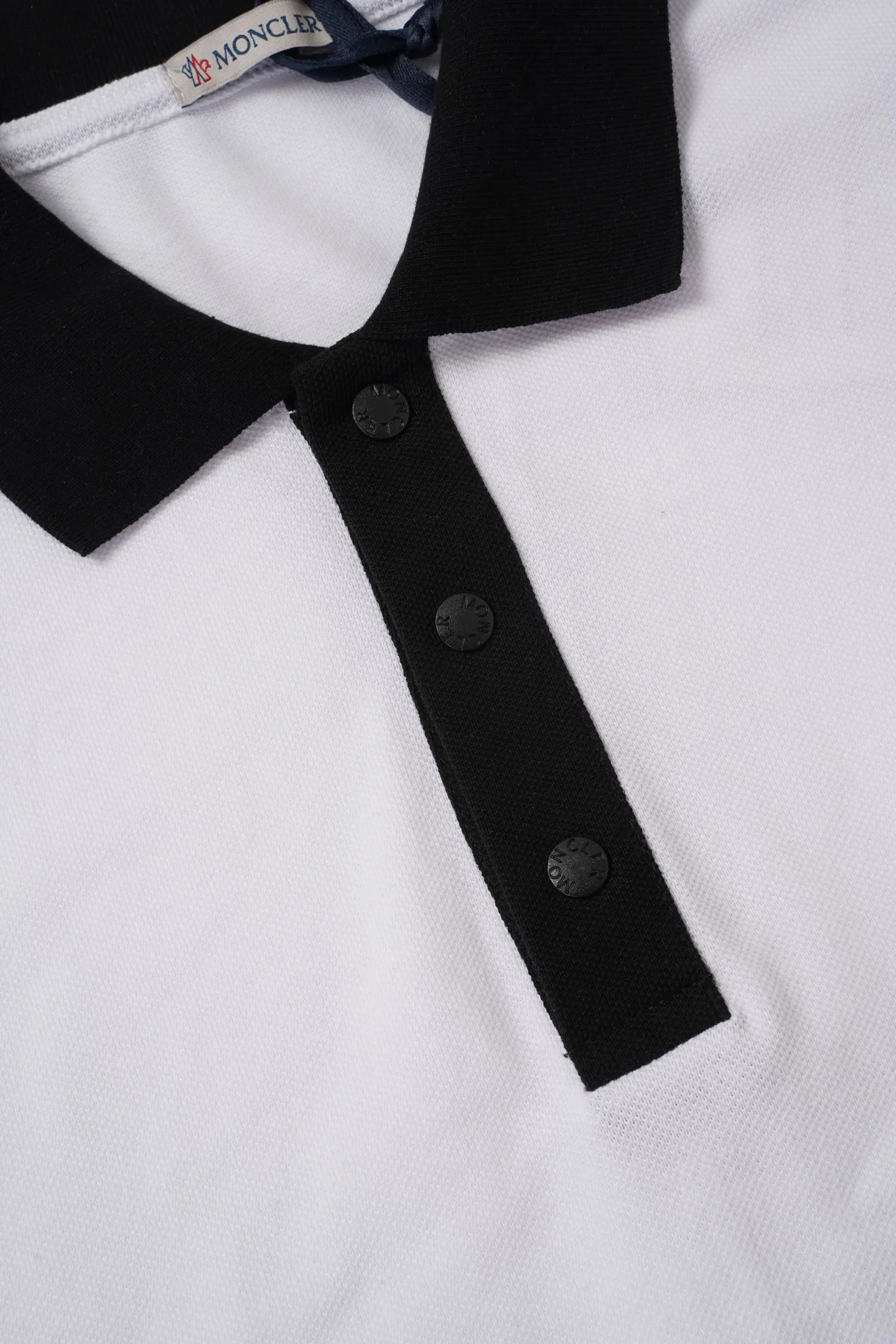 Moncler/ polo Moncler 1: Moncler 2： 3: ： 1:1 Moncler 1:1 Moncler 1:1 Moncler ： Size： S M L XL